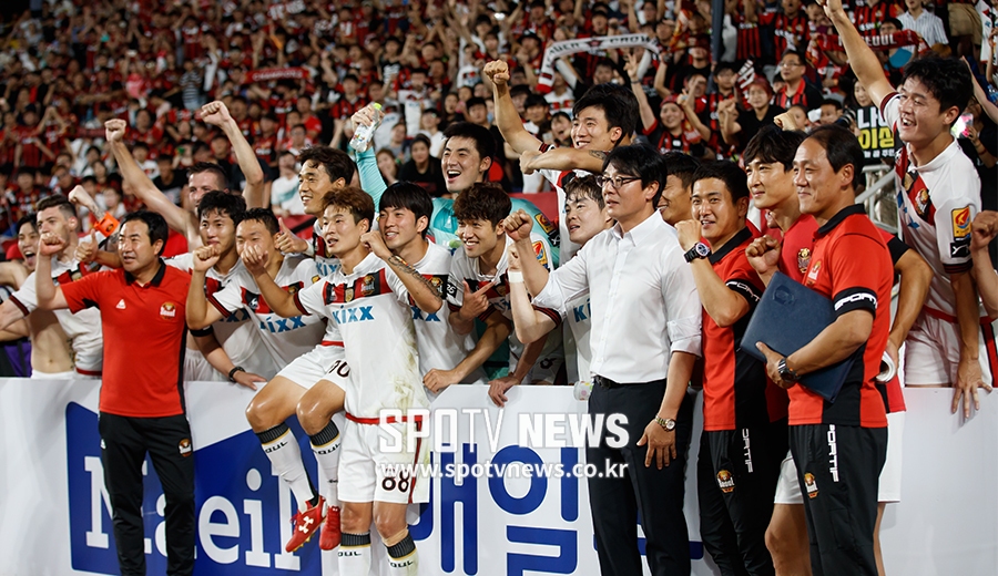 [포토S] FC서울, 짜릿한 '슈퍼매치' 승리