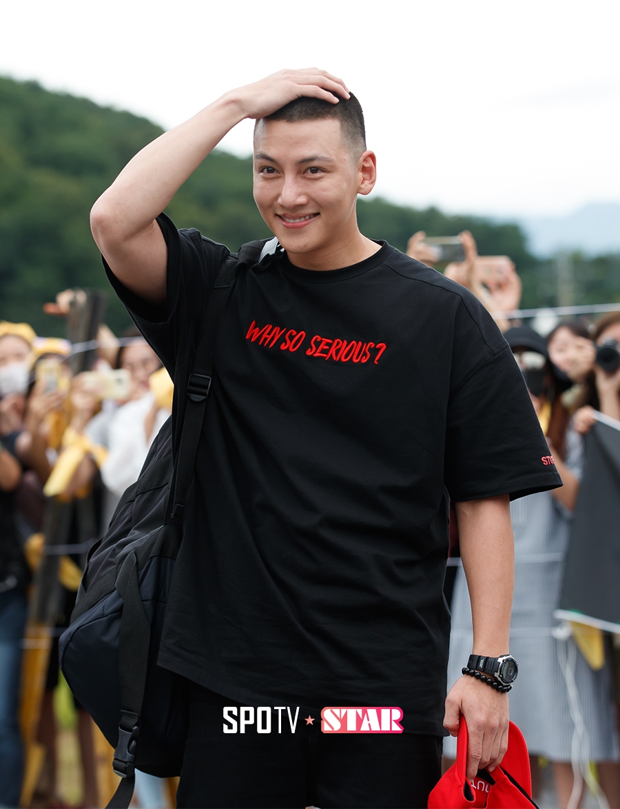 [포토S] 지창욱, 어색하기만 한 짧은 머리