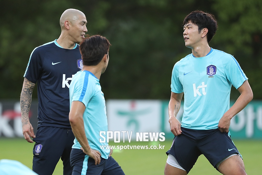 [포토S] 차두리 코치, '영권아 잘할 수 있지?'