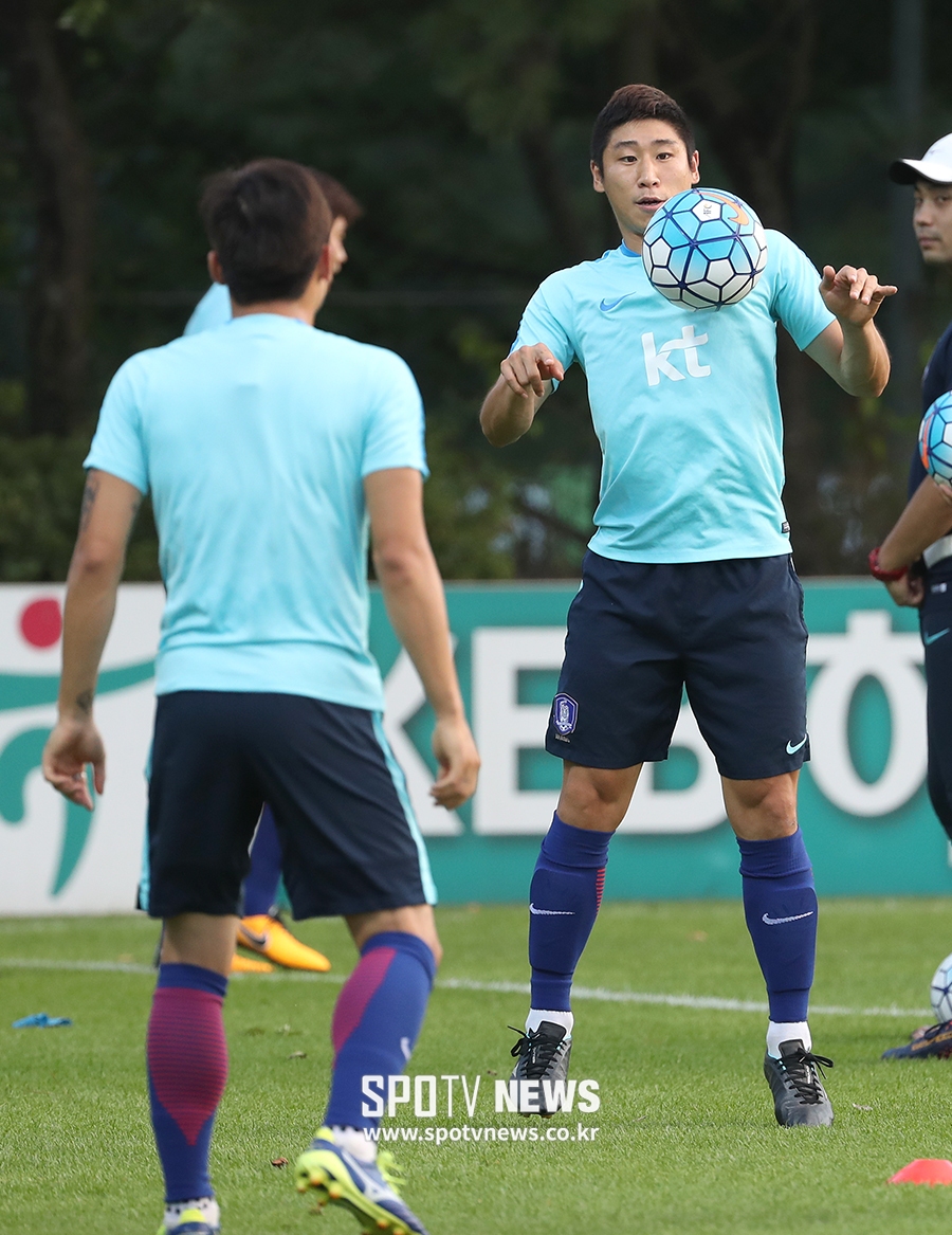 [포토S] 이근호, 완벽한 가슴 트래핑