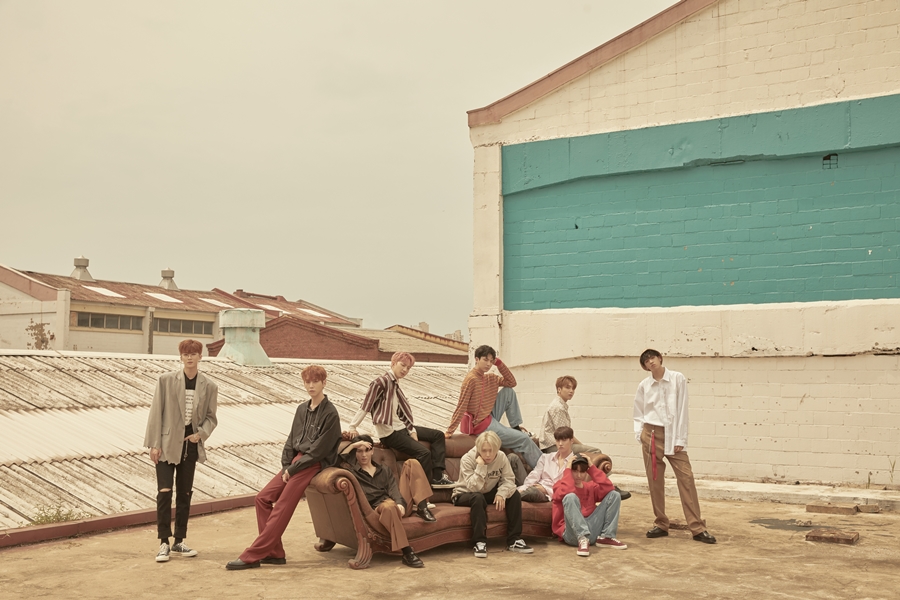 [현장S] 펜타곤, '데모'로 새로운 출발을 외치다