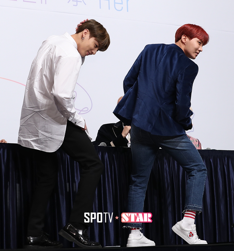 [포토S] 방탄소년단 정국-제이홉, 섹시한 포인트 안무