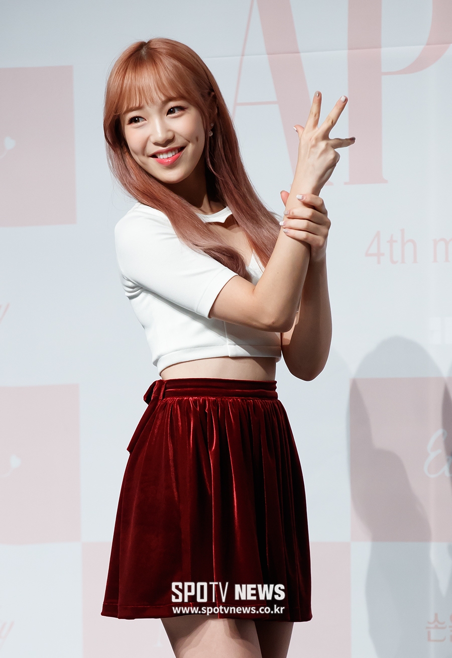 [포토S] 에이프릴 레이첼, 보조개 미소 활짝