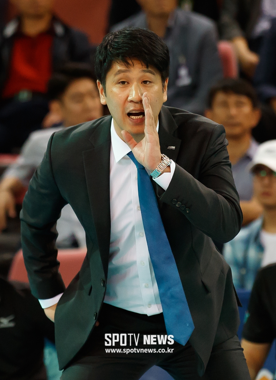[포토S] 김종민 감독, 작전은 비밀스럽게