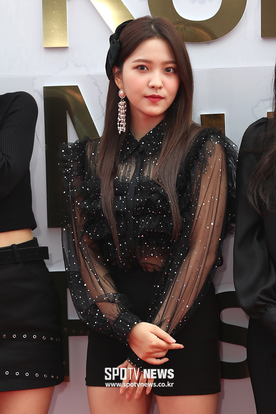 [포토S] 레드벨벳 예리, 과감한 시스루 상의