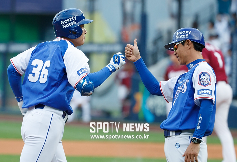 [포토S] 466호 이승엽, 은퇴를 자축하는 투런포