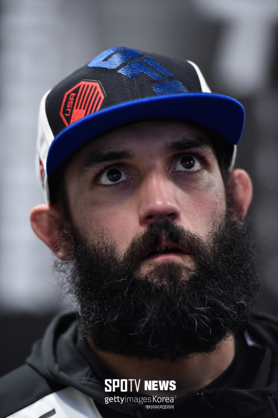 [UFC] '위기의' 조니 헨드릭스, 잭슨 윈크 아카데미로