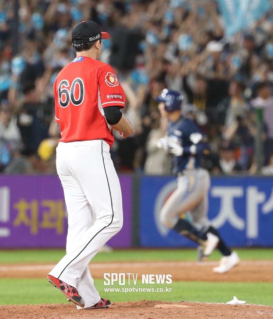[포토S] 모창민에게 만루포 허용한 장시환