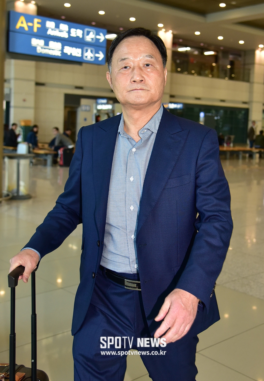 [포토S] 귀국한 김호곤 부회장