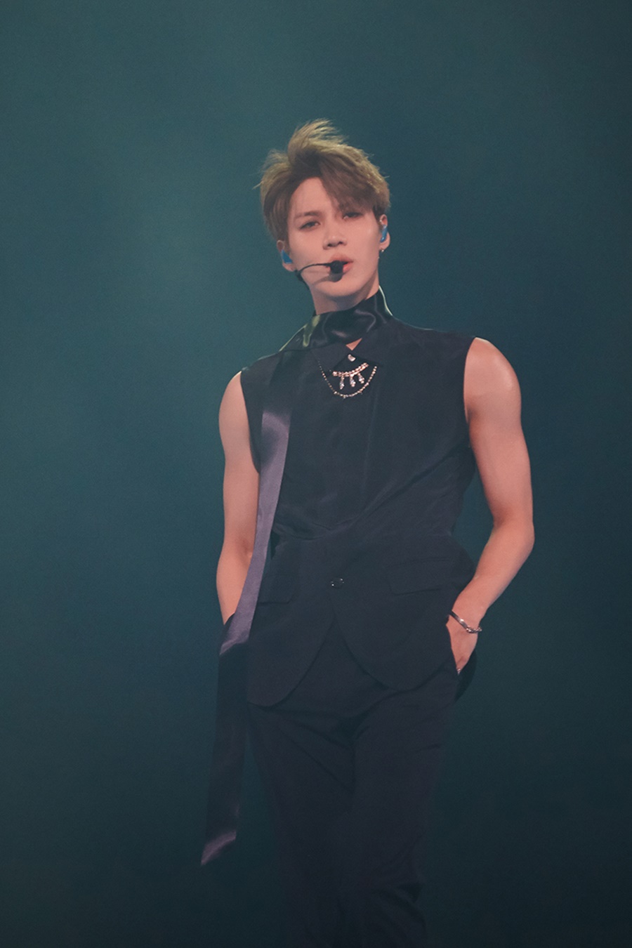 태민, 오늘(16일) 2집 '무브' 음원+MV 3편 동시공개