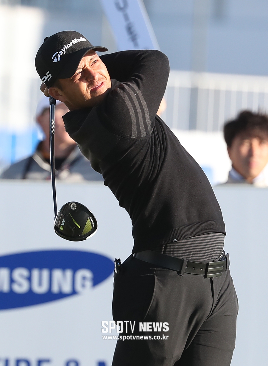 [THE CJ CUP] 잔더 셔펠레, 이른 아침 힘찬 티샷