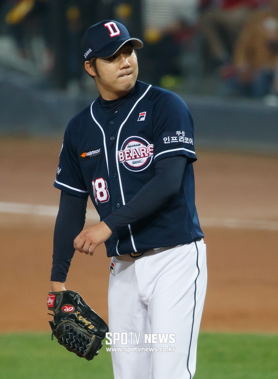 [포토S] 장원준, '볼넷은 싫은데'