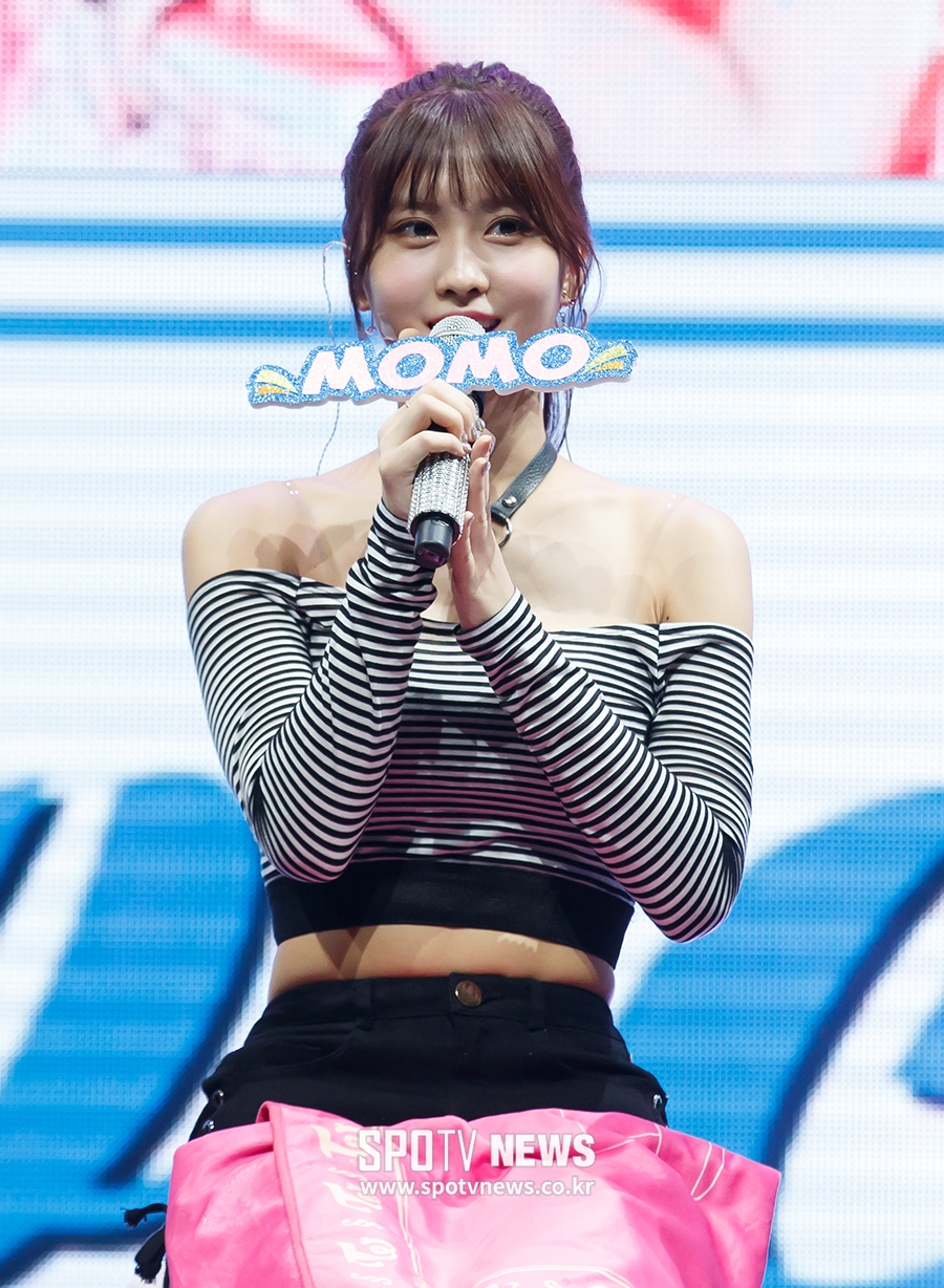 [포토S] 트와이스 모모, 성숙해진 미모