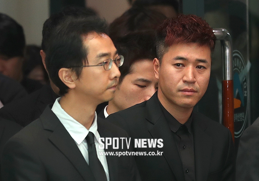 [포토S] 유호진 PD-김종민, '눈물도 말라버린…'