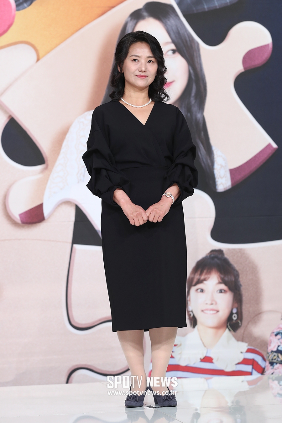 [포토S] 박명신, 올 블랙으로 차분하게