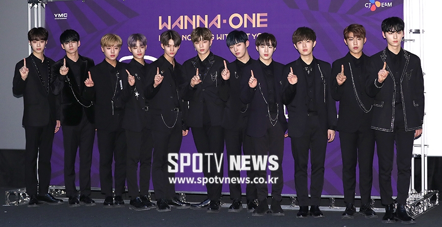 [포토S] 워너원, '워너블, 기다리세요!'