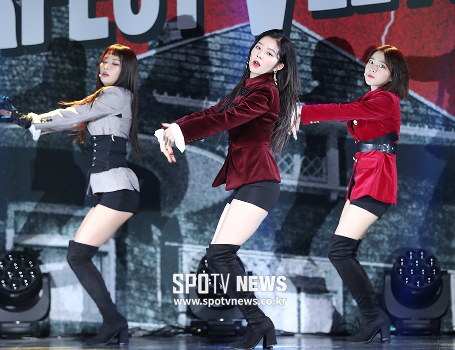 [포토S] 레드벨벳 아이린, 'S라인 몸매 뽐내며'