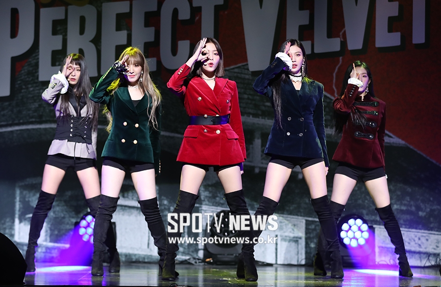 [포토S] 레드벨벳, 차트 달굴 신곡 '피카부'