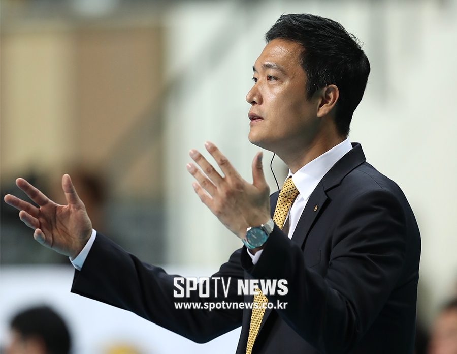 [포토S] 김상우 감독, 코트의 마에스트로