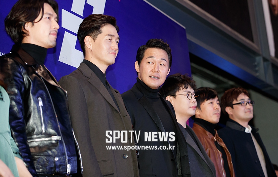 [포토S] 박성웅, '인사는 하고 가야지'