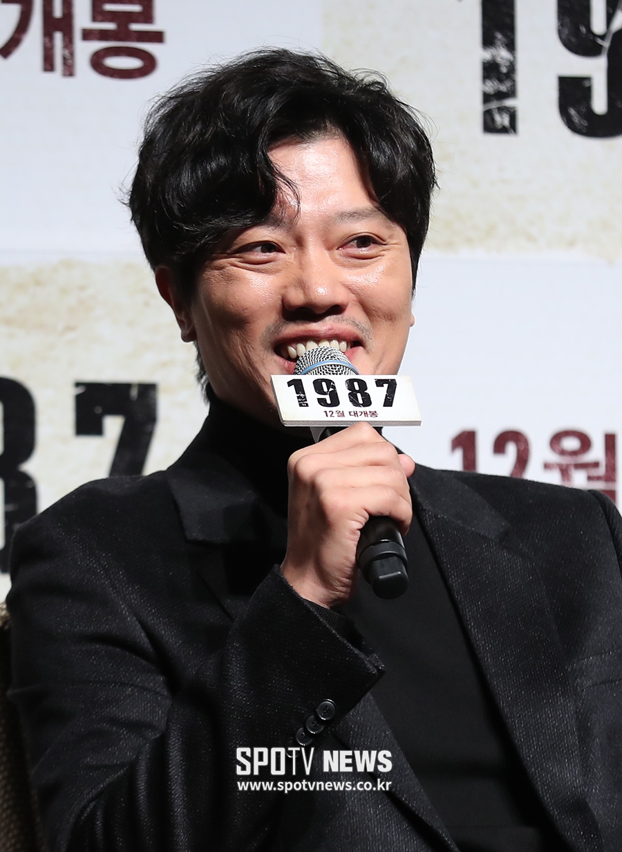 [포토S] 인사하는 배우 박희순
