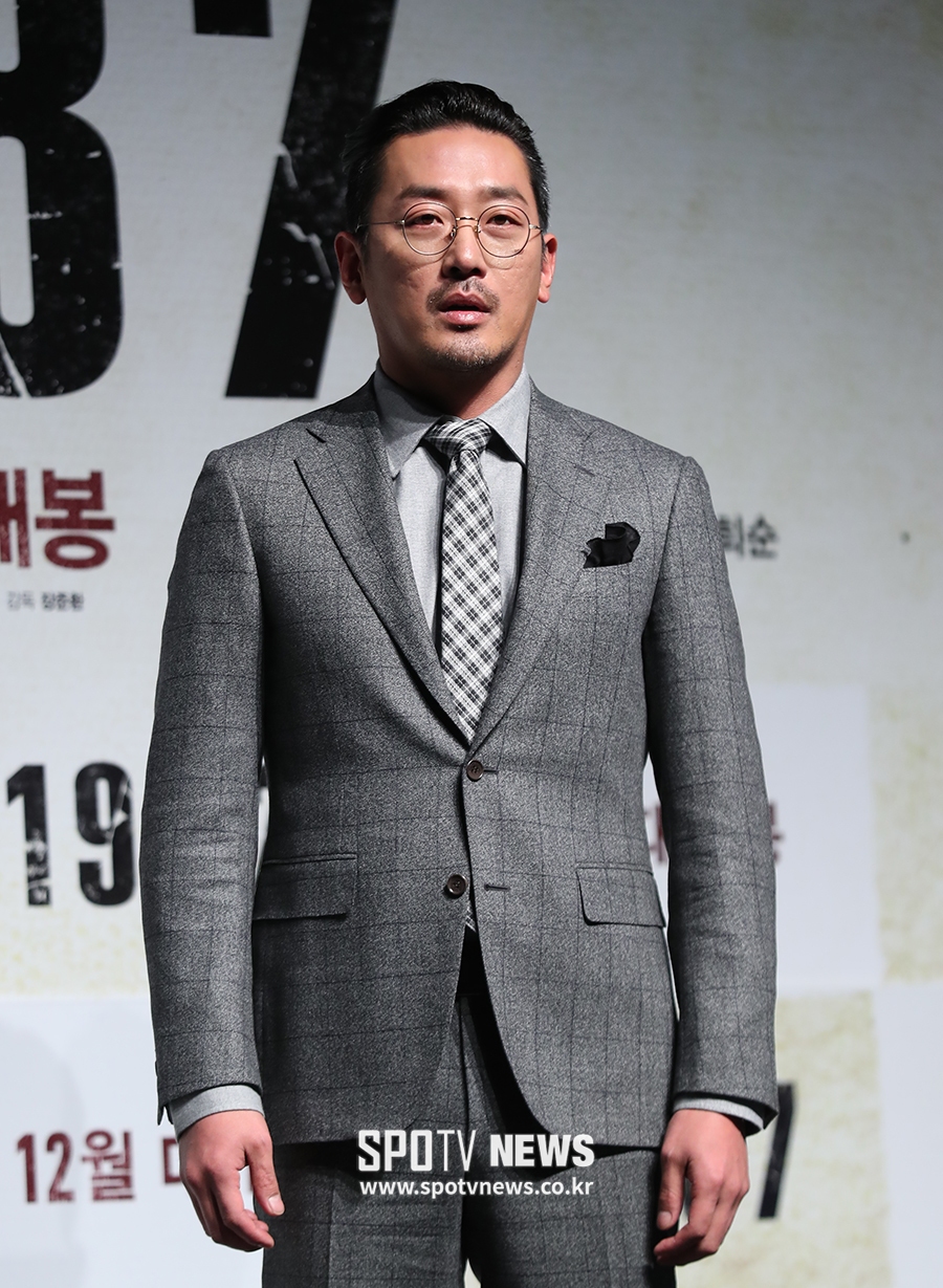 [포토S] 하정우, 멋진 슈트핏