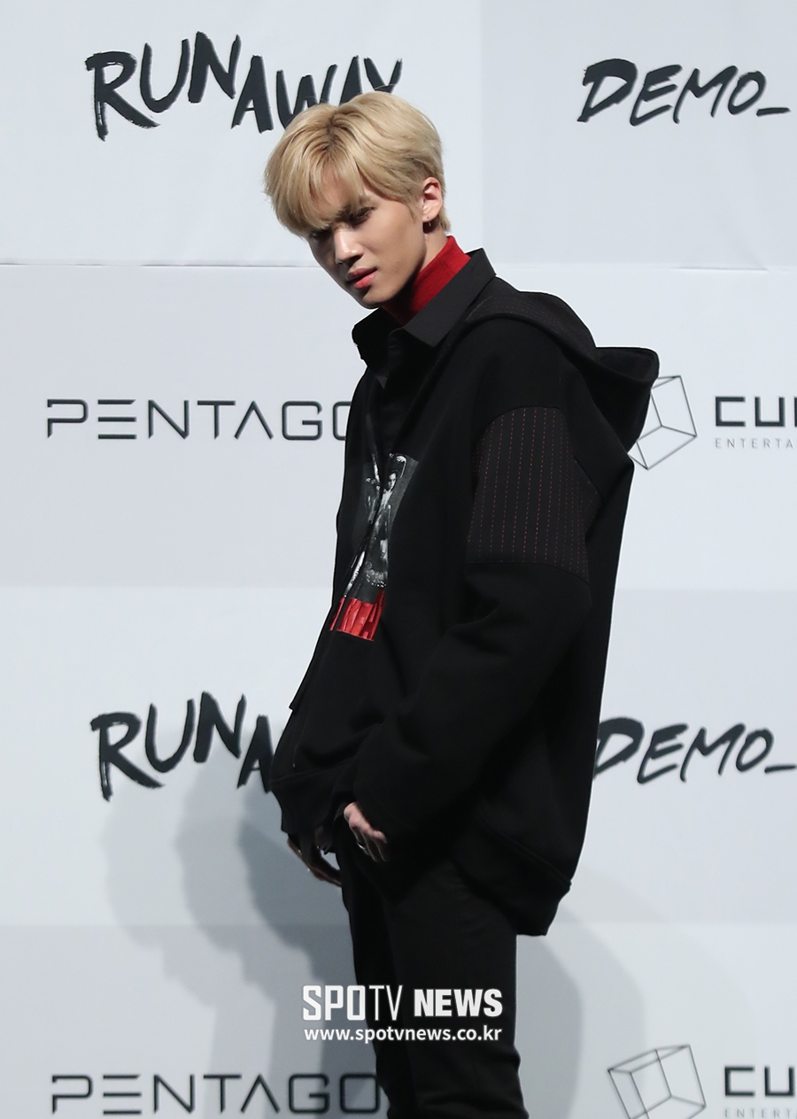 [포토S] 펜타곤 옌안, 런웨이 모델처럼