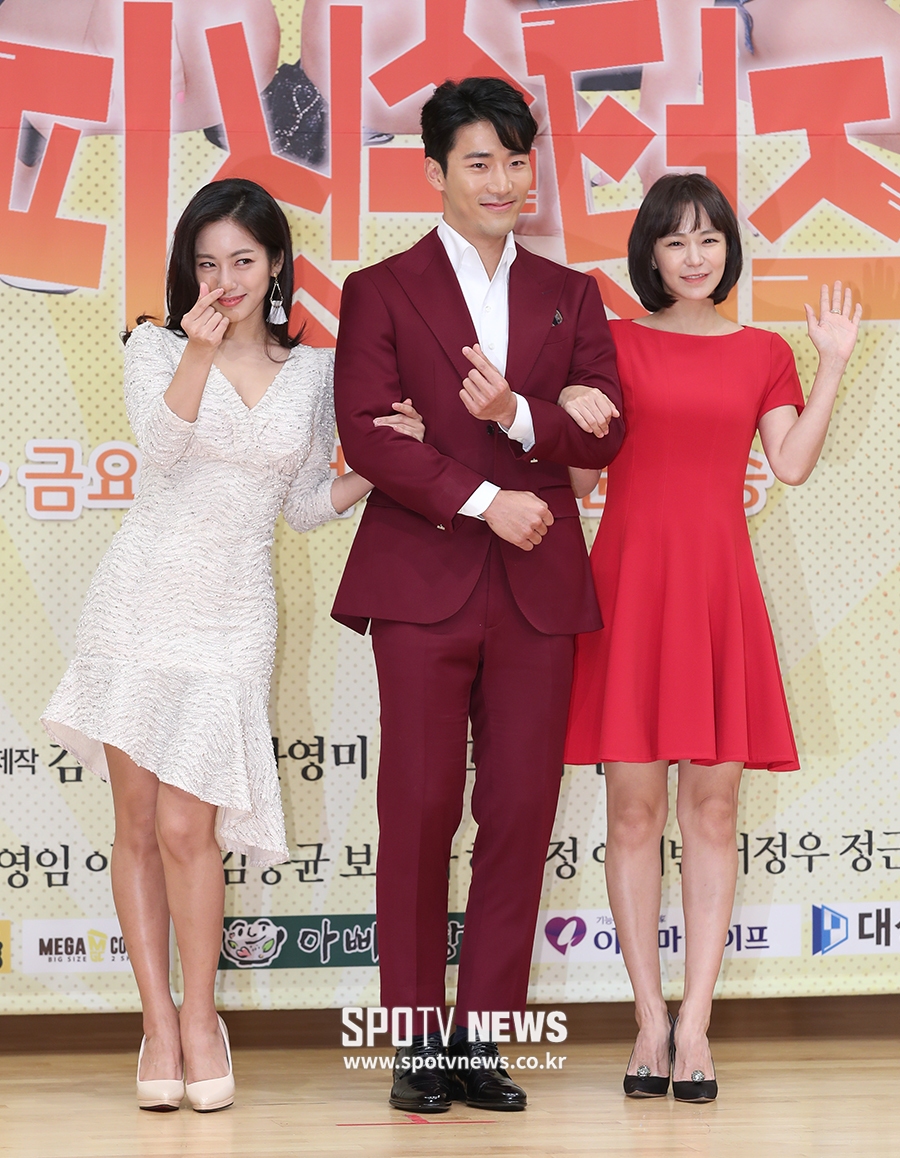 [포토S] 반소영-강서준-심이영, 한 남자를 사이에 두고