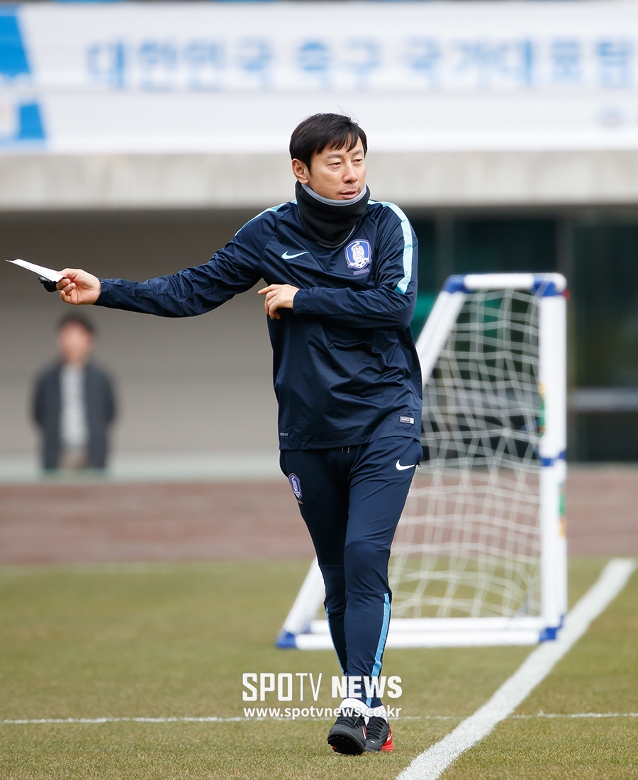 [포토S] 신태용 감독, '러시아 좀 다녀올게'