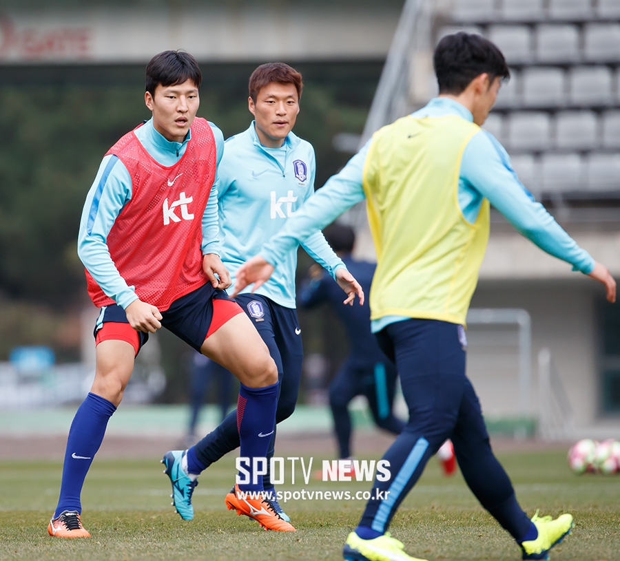 [포토S] 수비하는 권경원