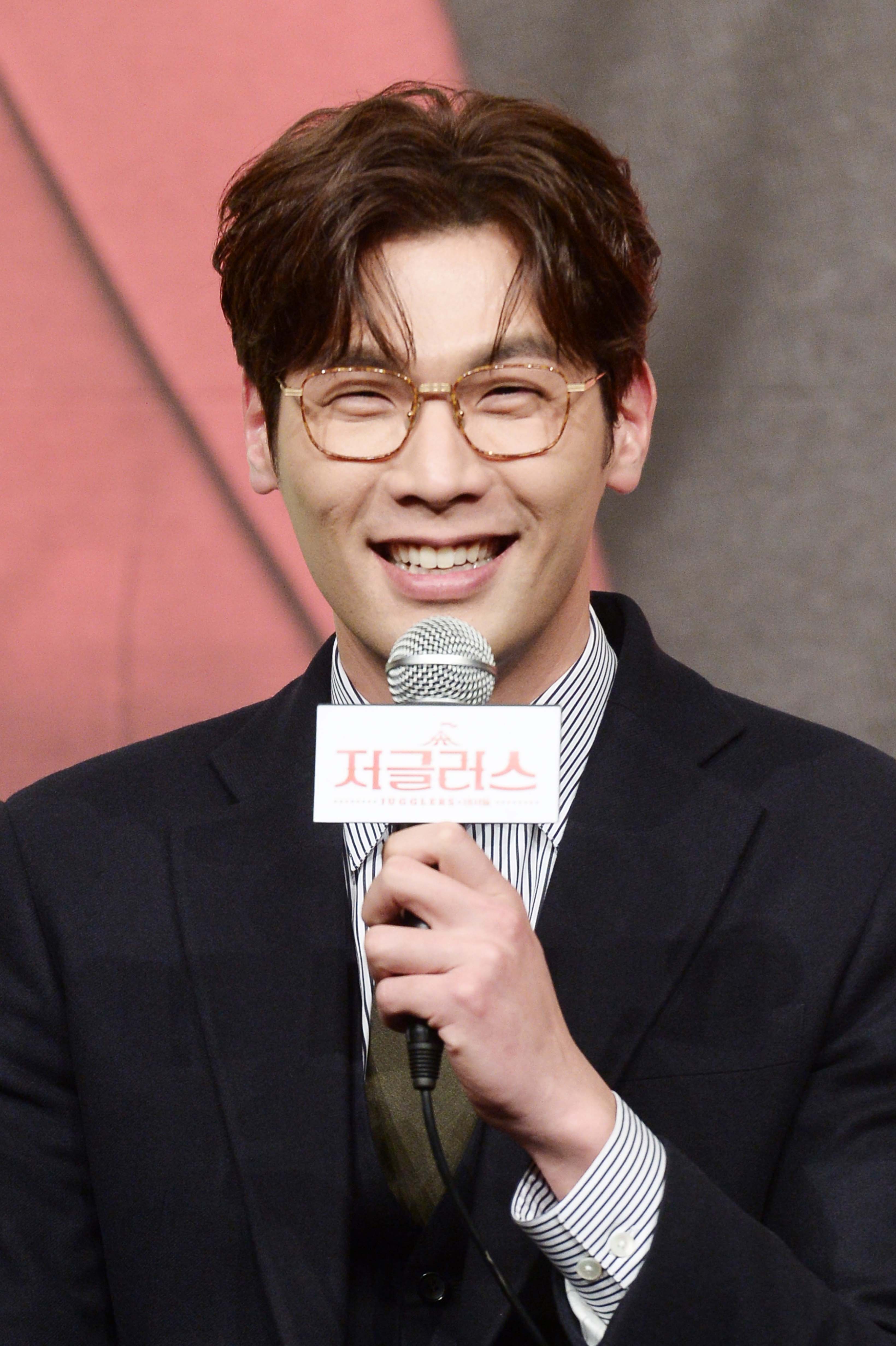 [영상] 입대 전 연기생활 고민했던 최다니엘, 왜?