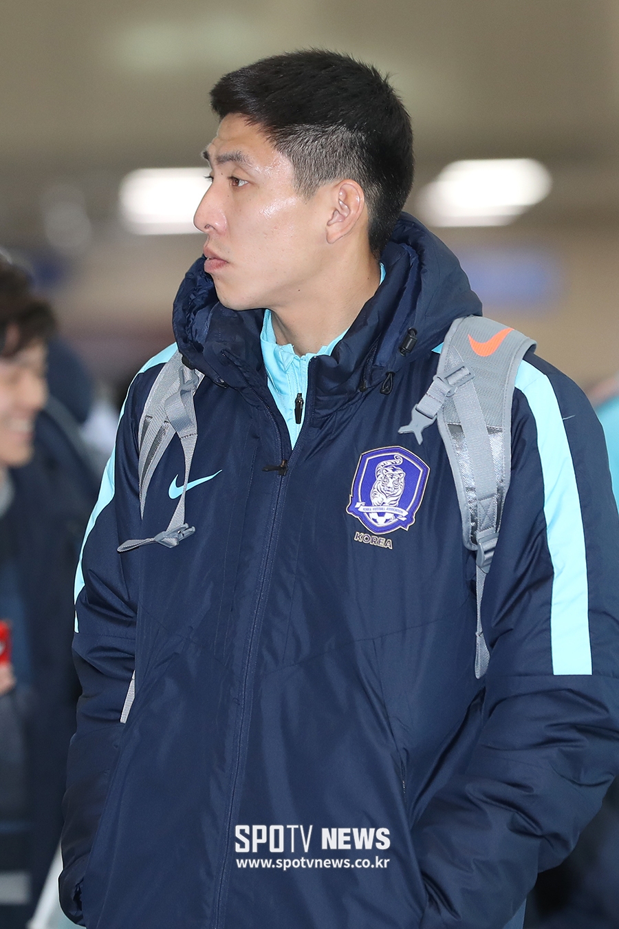 [포토S] 출국장으로 향하는 윤영선