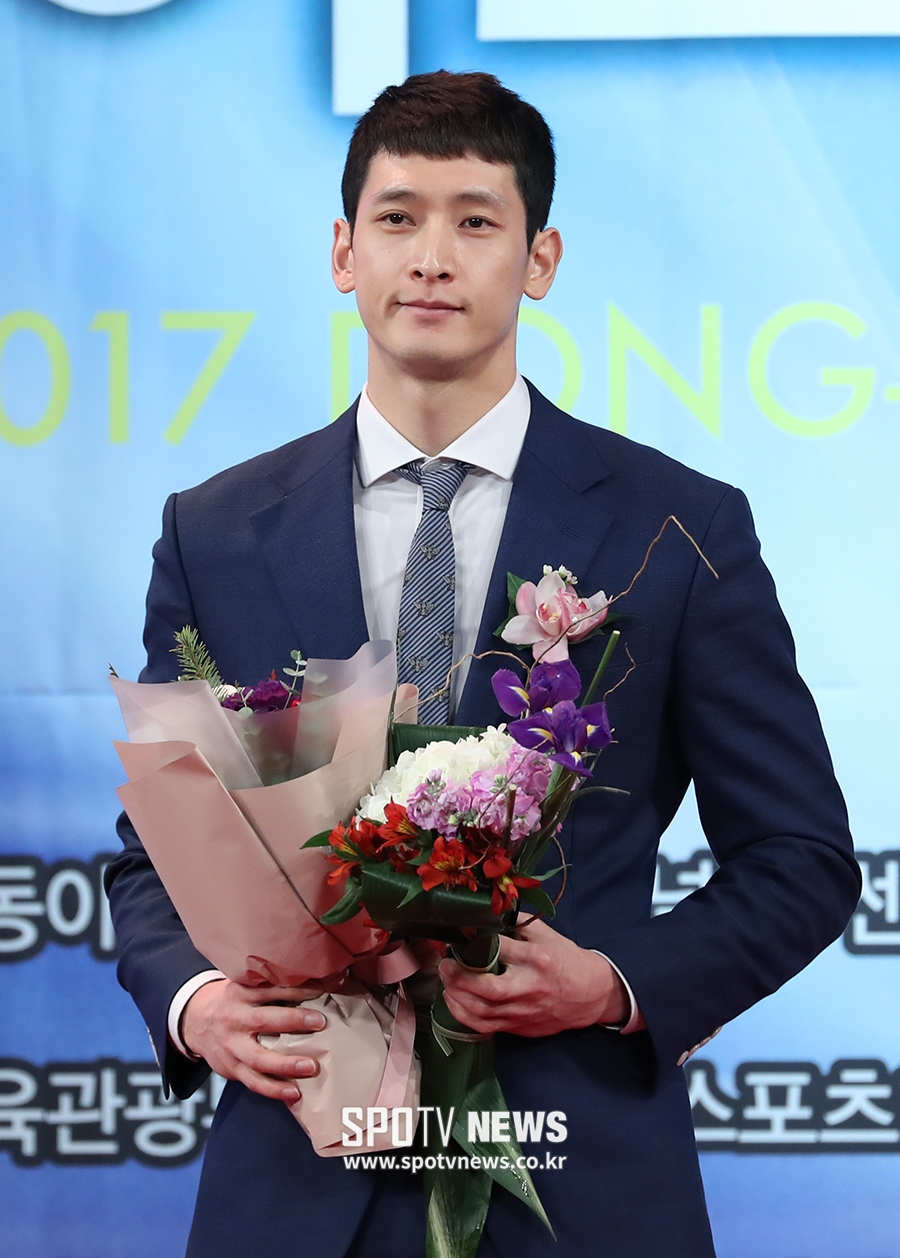 [포토S] 상금 기부 밝힌 문성민