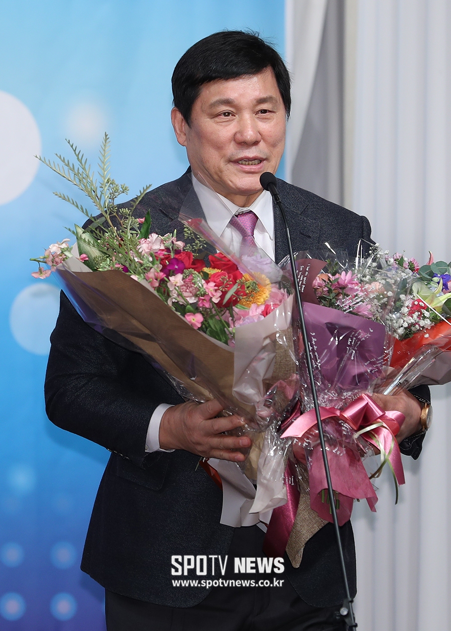 [포토S] 허구연 위원, 일구상 대상 수상