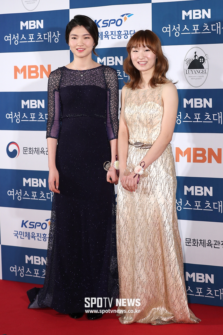 [포토S] 심석희-최민정, 시스루 드레스 입은 빙상 여신