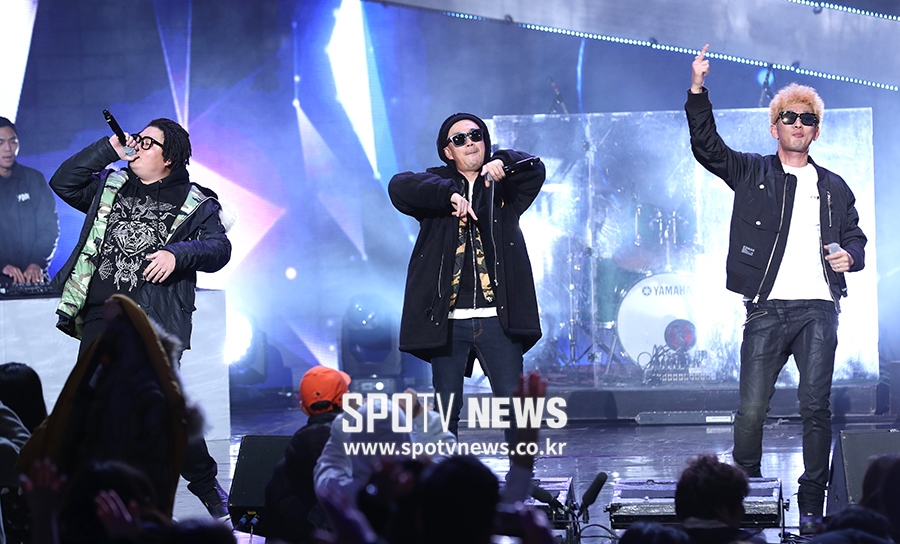 [포토S] DJ DOC, '모두 일어서!'