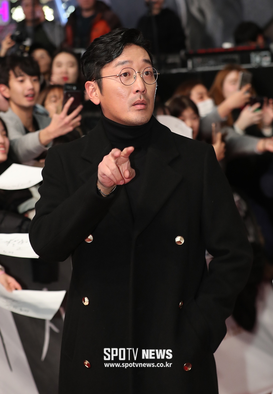 [포토S] 하정우, 저승사자의 귀여운 손짓