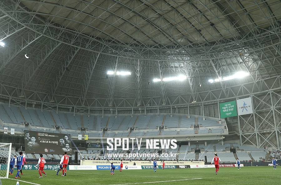 [포토S] 고척돔에서 펼쳐진 홍명보 자선축구대회