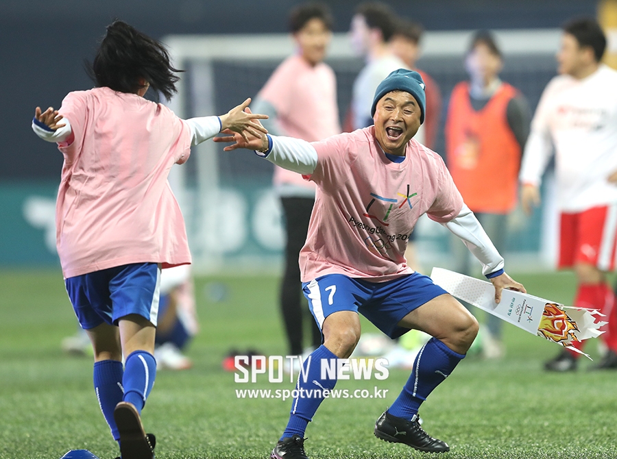 [포토S] 이민아-이봉주, 바통 터치!