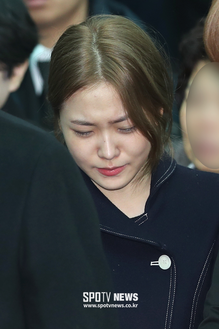 [포토S] 예리, 친오빠처럼 따랐던 종현을 떠나보내며..