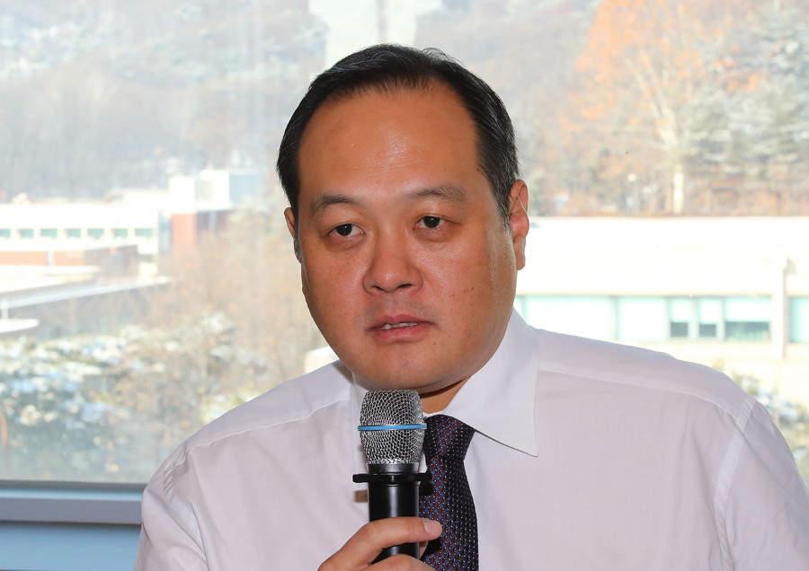 김지용 평창 올림픽 선수 단장, "한국, 종합 4위 목표로 최선 다하겠다"