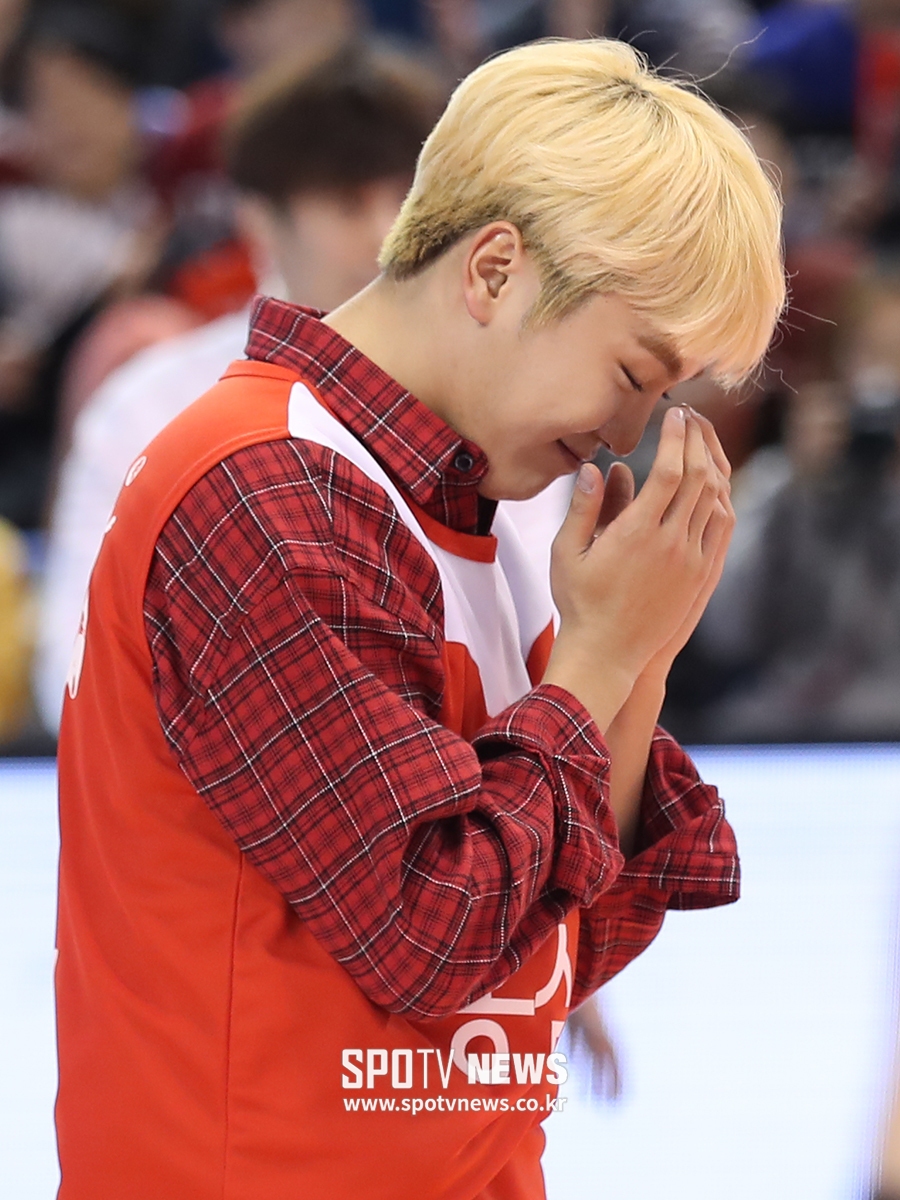 [포토S] 세븐틴 승관, '네트에 걸리다니'