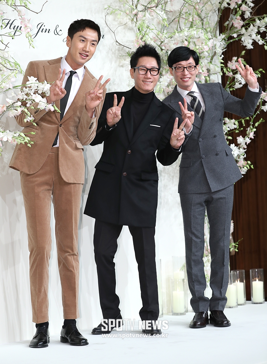 [포토S] 유재석-지석진-이광수, '현진아 결혼 축하해~'