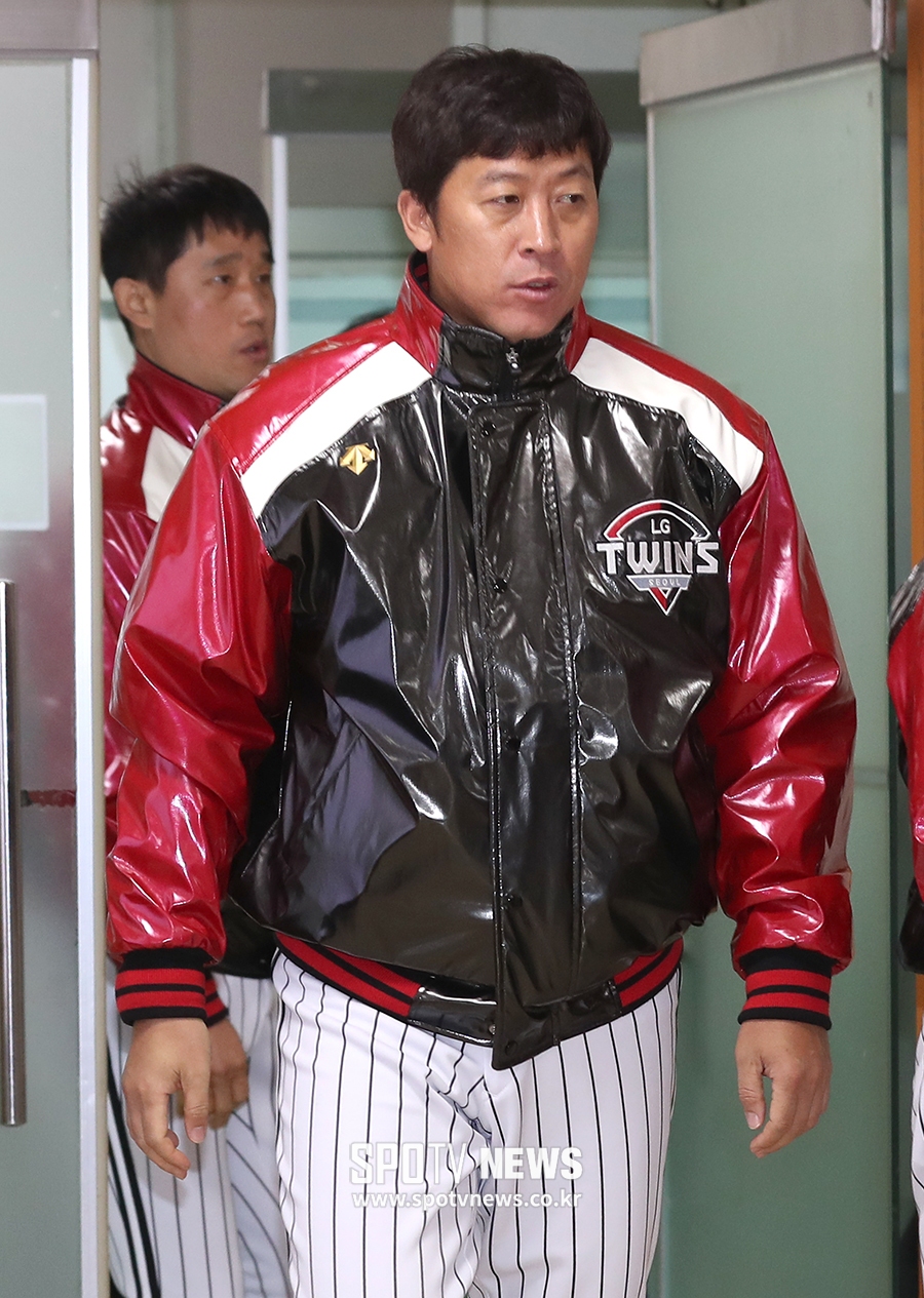 [포토S] 이병규, 2018 시즌 코치로 새롭게
