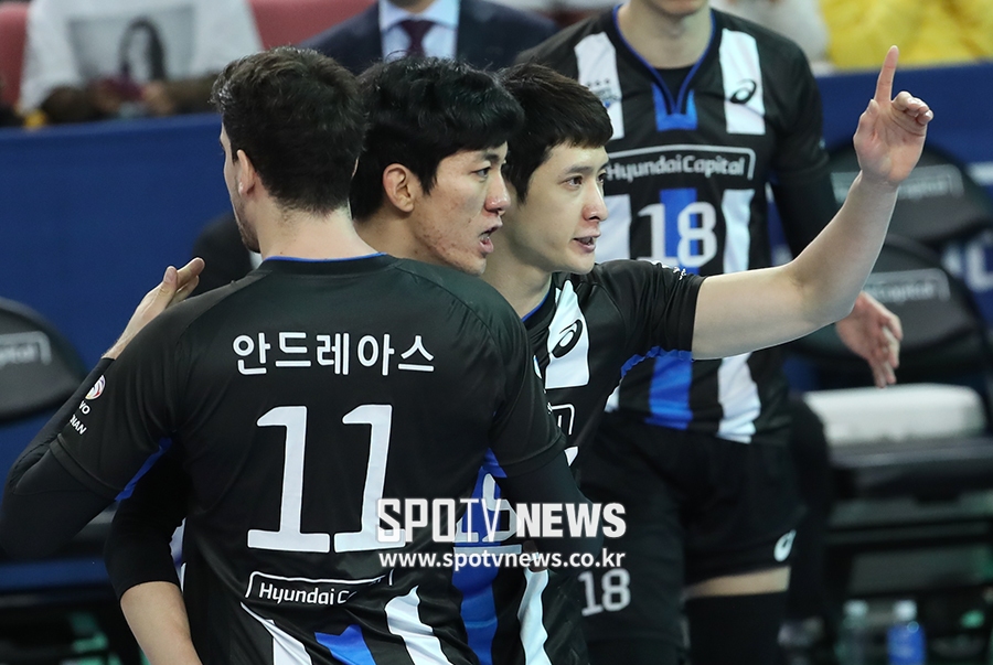 [포토S] 문성민, '김재휘, 가자'