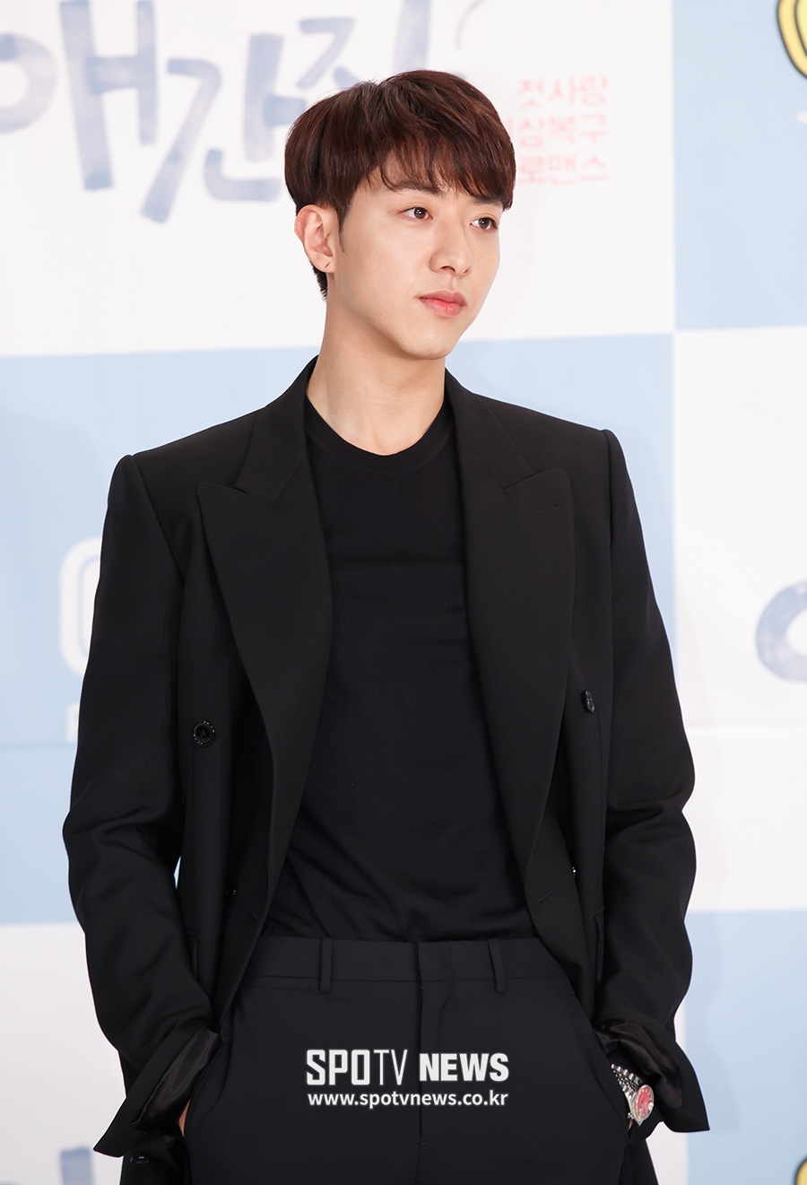 [포토S] 이정신, '연기돌'의 늠름한 모습