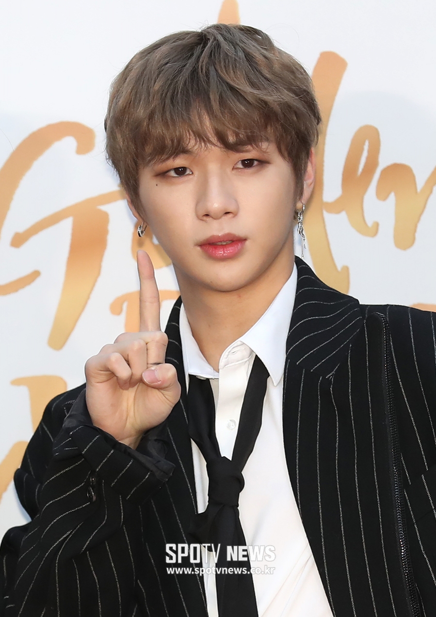 [포토S] 워너원 강다니엘, 마성의 눈빛