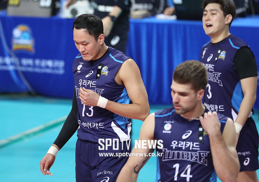 [포토S] 모친상 아픔 잊고 경기 나서는 구도현