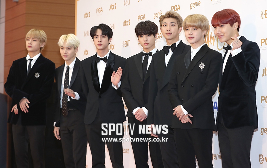 [영상] 방탄소년단(BTS), 어제에 이어 오늘도 멋짐 폭발