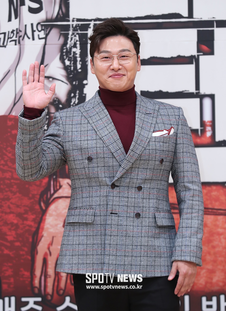 [포토S] 포즈 취하는 배우 오대환
